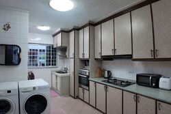 Blk 556 Jurong West Street 42 (Jurong West), HDB Executive #537019821